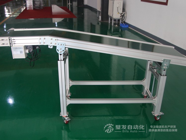 機(jī)械手配套標(biāo)準(zhǔn)高端帶平臺(tái)皮帶輸送機(jī) 機(jī)械手配套標(biāo)準(zhǔn)高端帶平臺(tái)皮帶輸送機(jī)