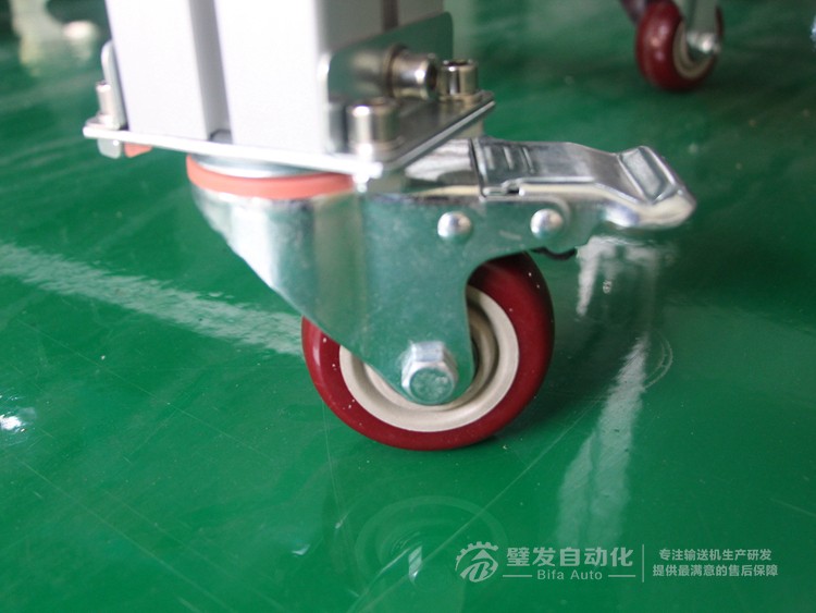 機(jī)械手配套標(biāo)準(zhǔn)高端帶平臺(tái)皮帶輸送機(jī) 機(jī)械手配套標(biāo)準(zhǔn)高端帶平臺(tái)皮帶輸送機(jī)