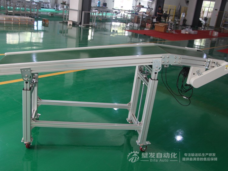 機械手配套帶平臺斜坡輸送線 機械手配套帶平臺斜坡輸送線