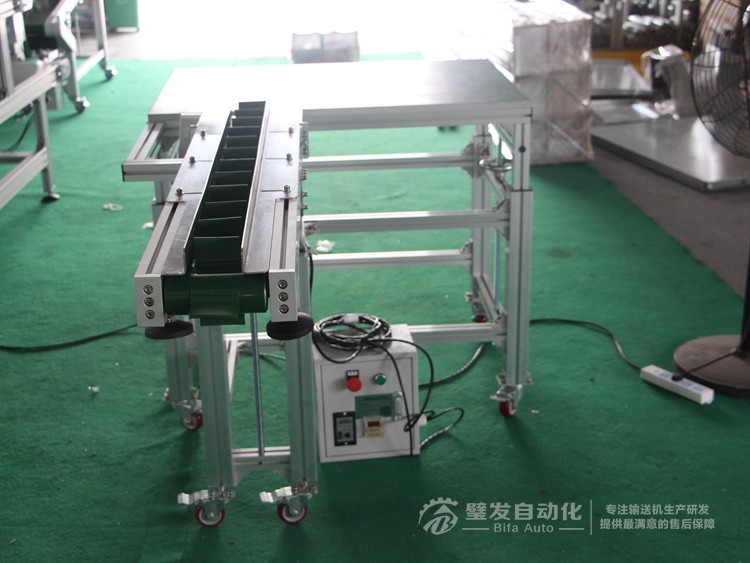 小型非標皮帶輸送機 小型非標皮帶輸送機