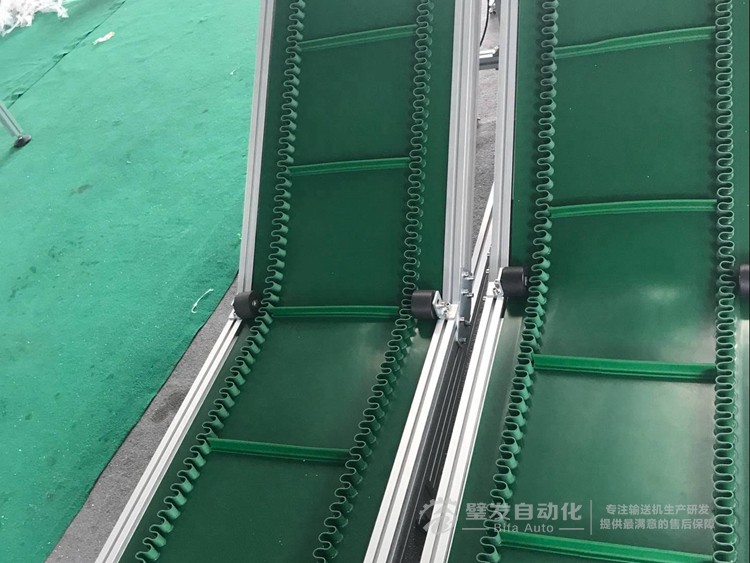 裙邊擋板低端平臺爬坡輸送線 裙邊擋板低端平臺爬坡輸送線